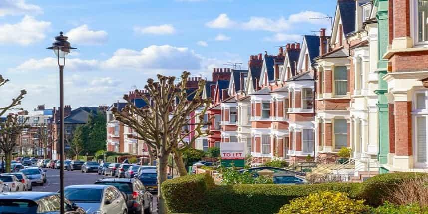 UK Housing People Caught in The Expensive Unstable Private Renting